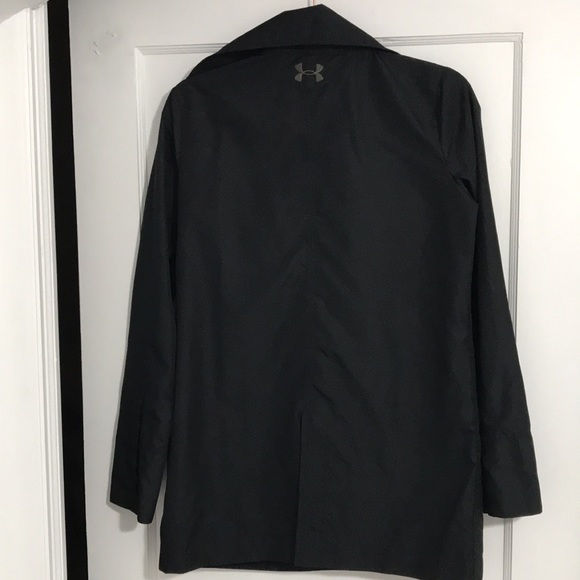 Under Armour | Cold Gear Lightweight Jacket | Like New - Picture 4 of 7